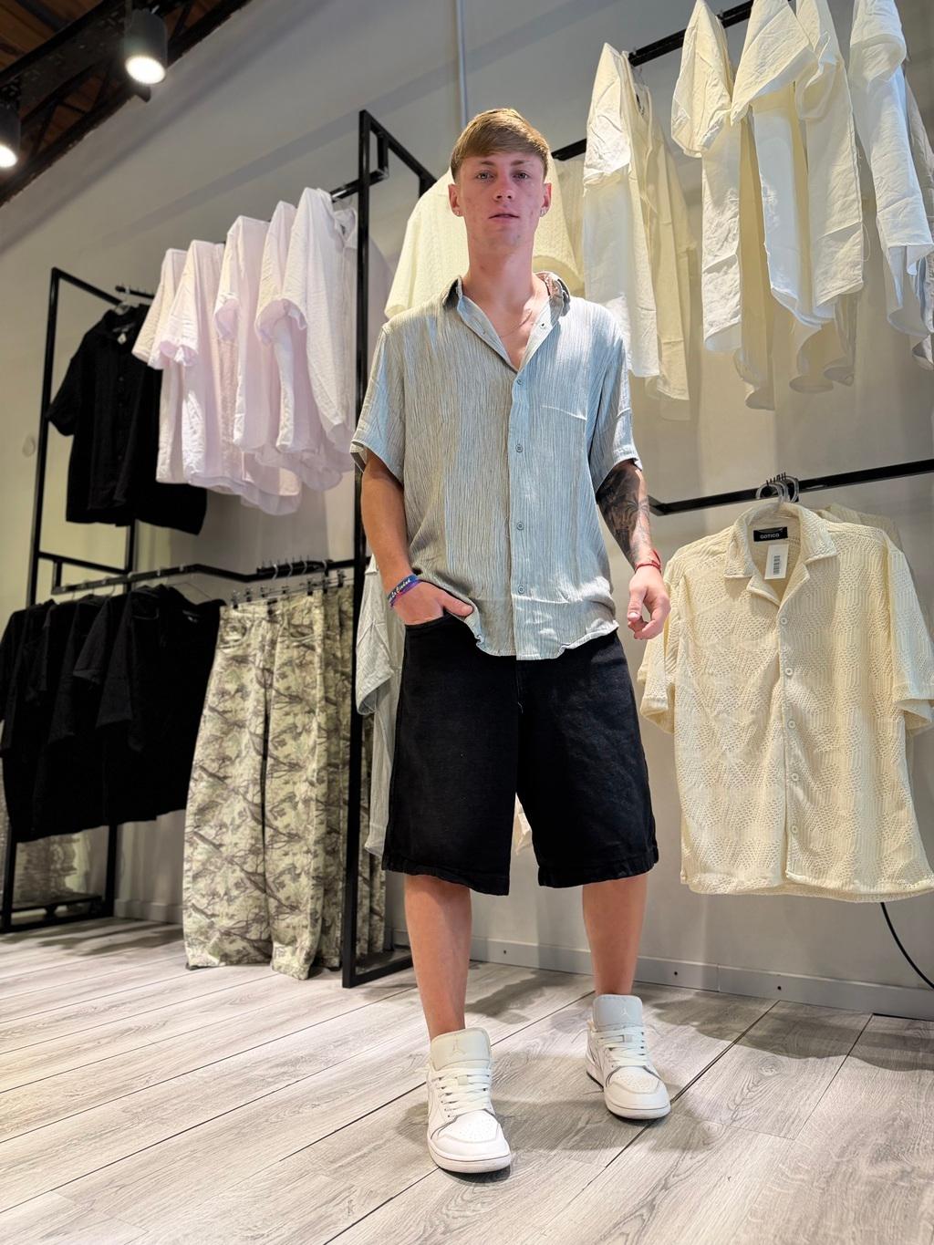 Camisa GOTIC