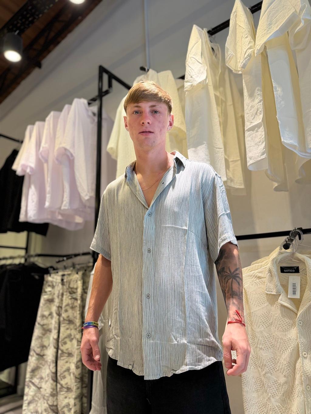Camisa GOTIC