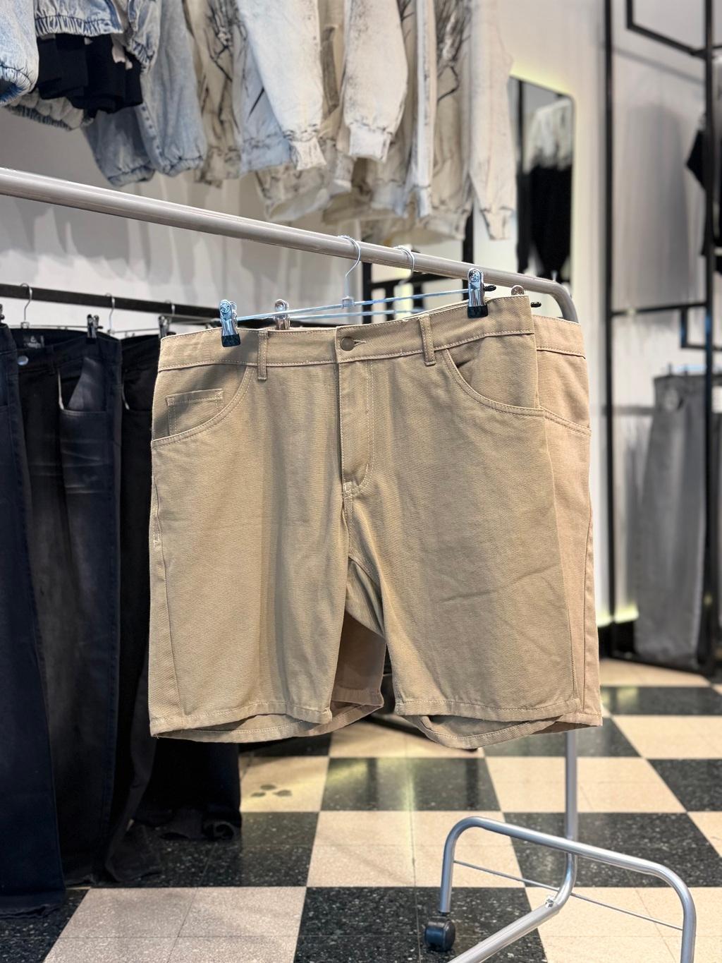 Bermuda gabardina beige