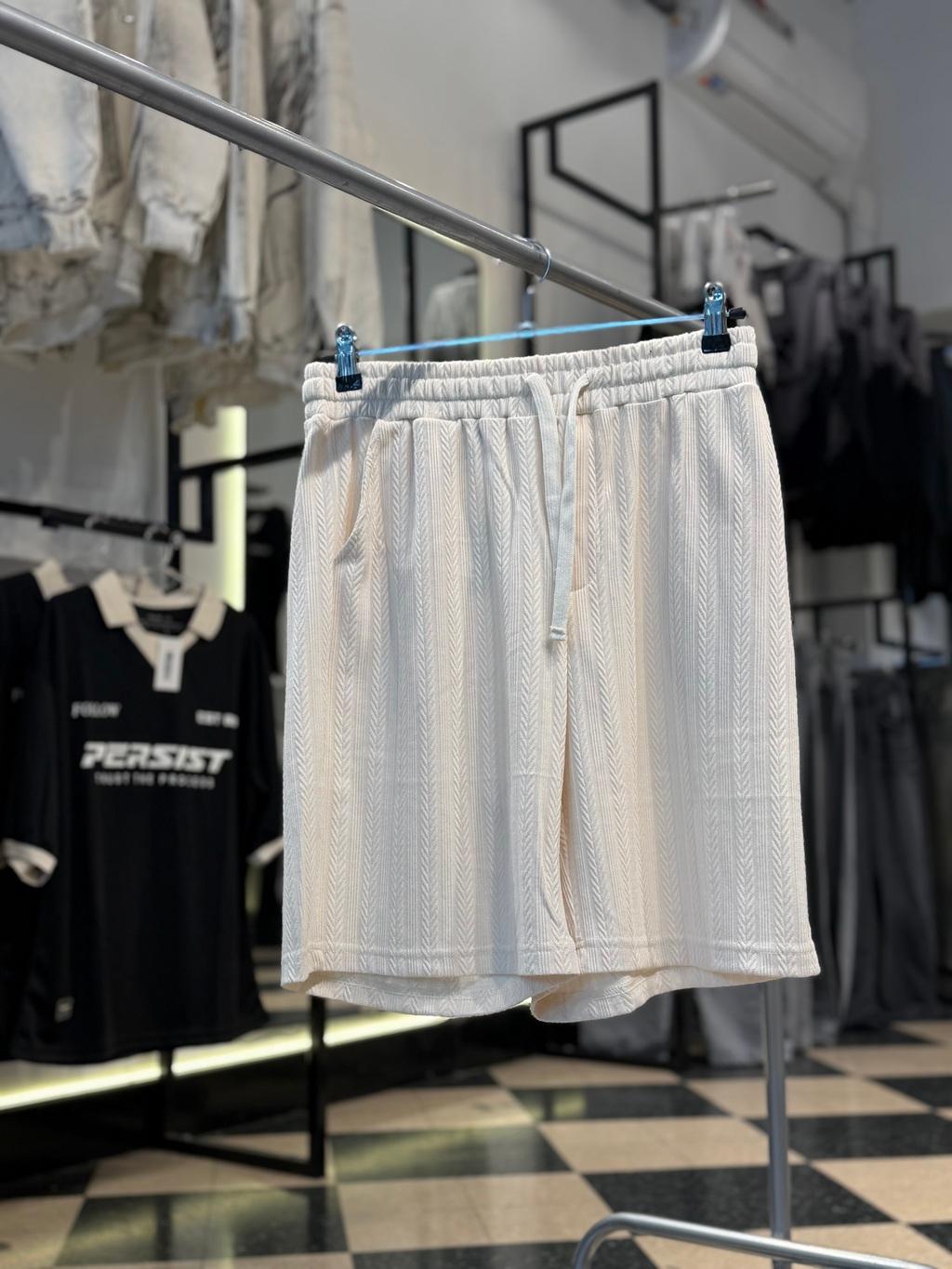 Short bordado