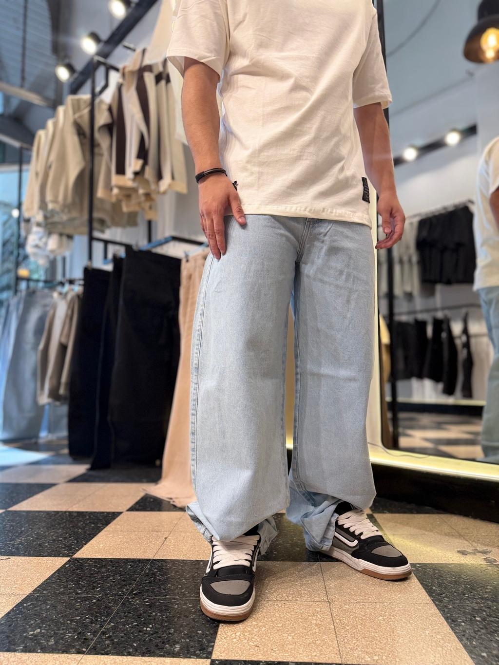 BAGGY celeste liso
